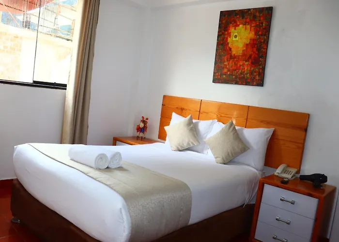 Hotel Fenix 3*